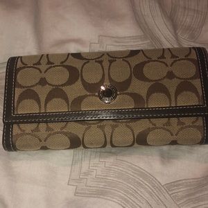 signature Coach Wallet